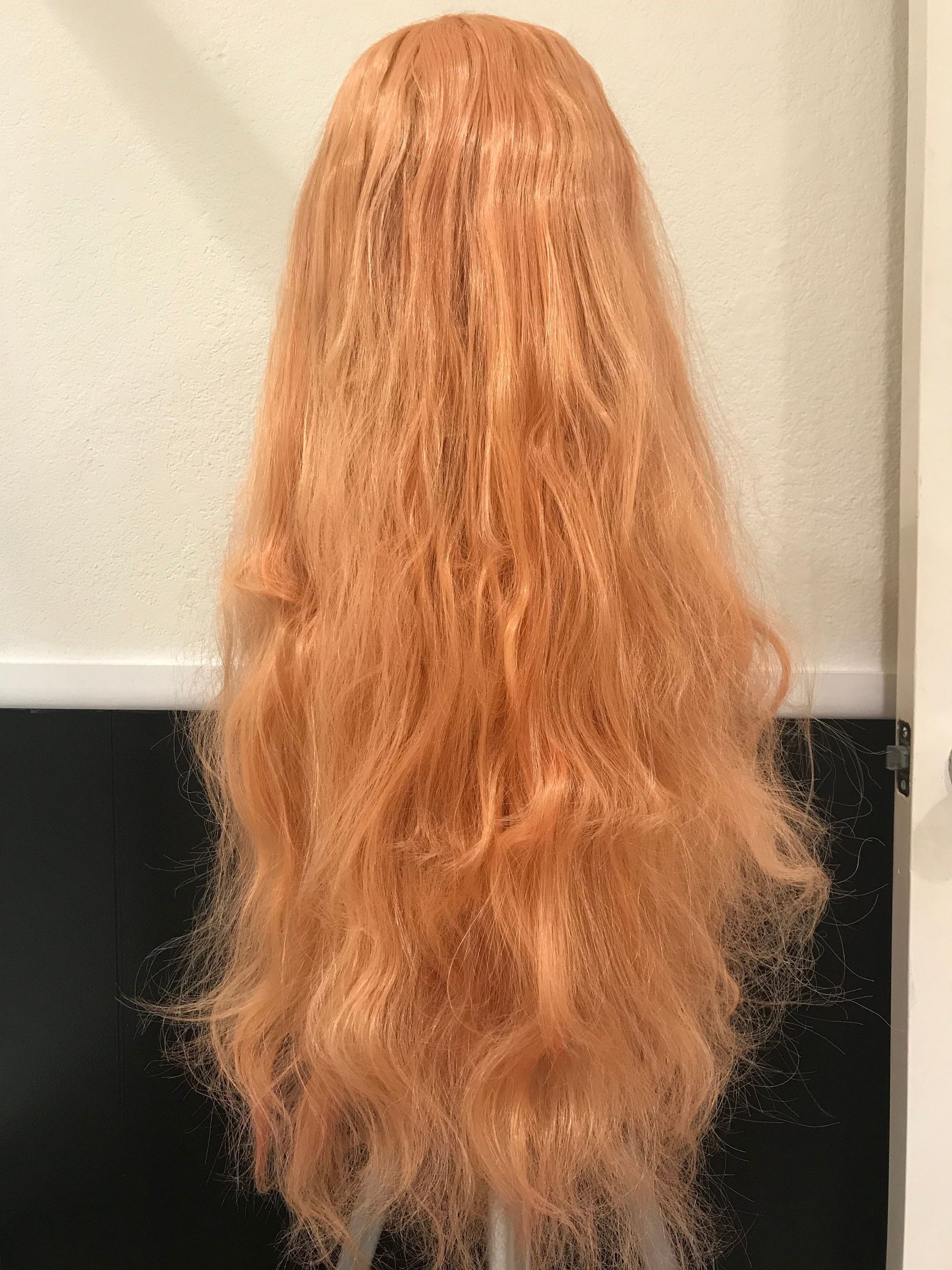 How to Refresh a Tired, Tangled Wig 4 Steps (with Pictures