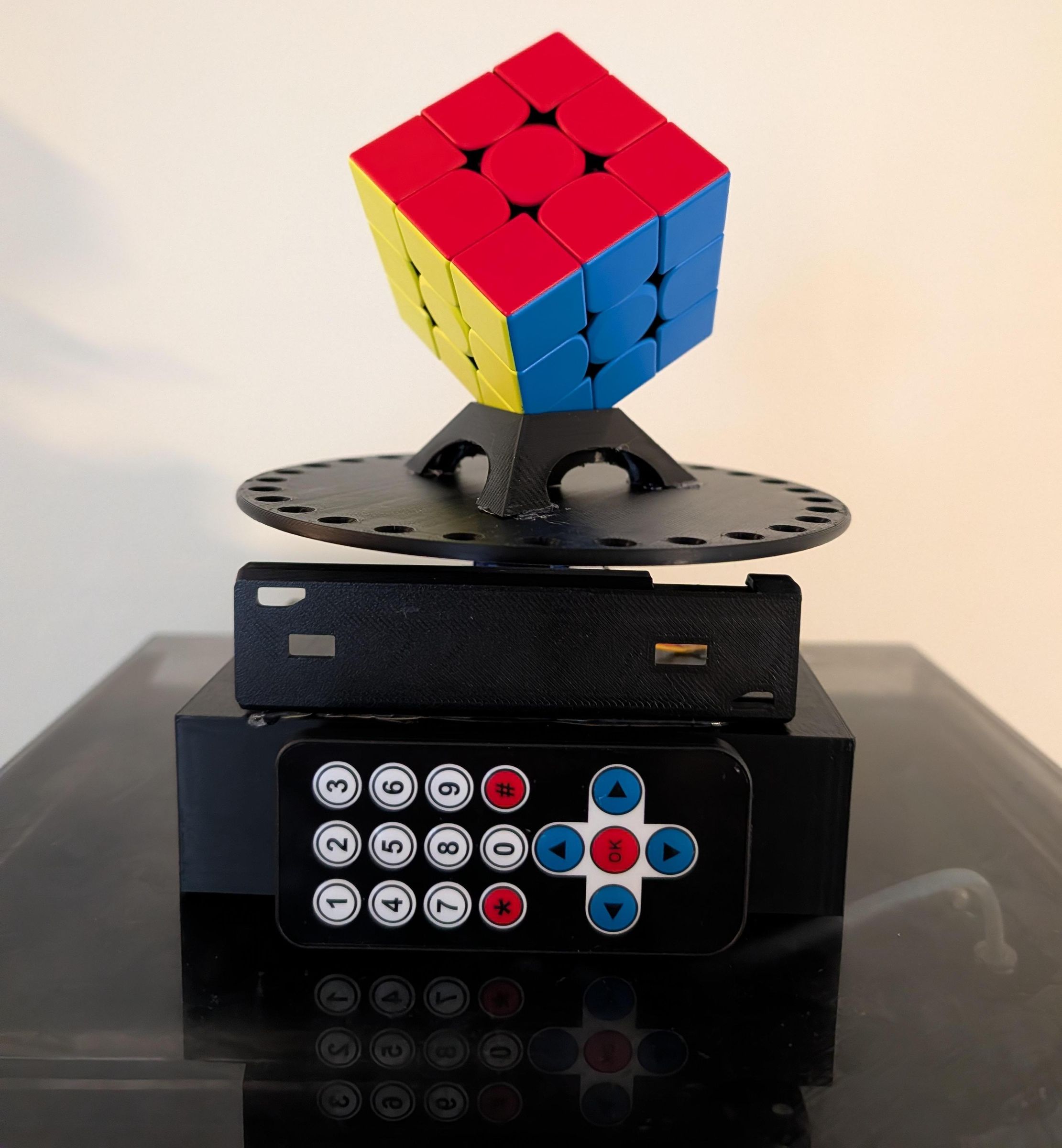 IR Controlled Spinning Speed Cube Display