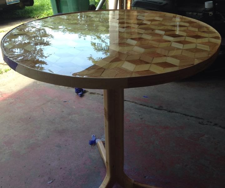 Pallet Wood Parquetry Circle Table