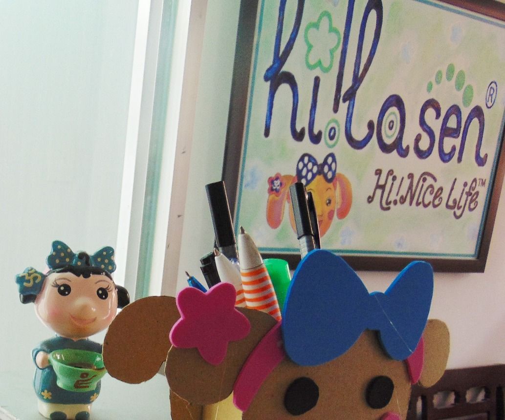 Miss La Sen Pencil Holder