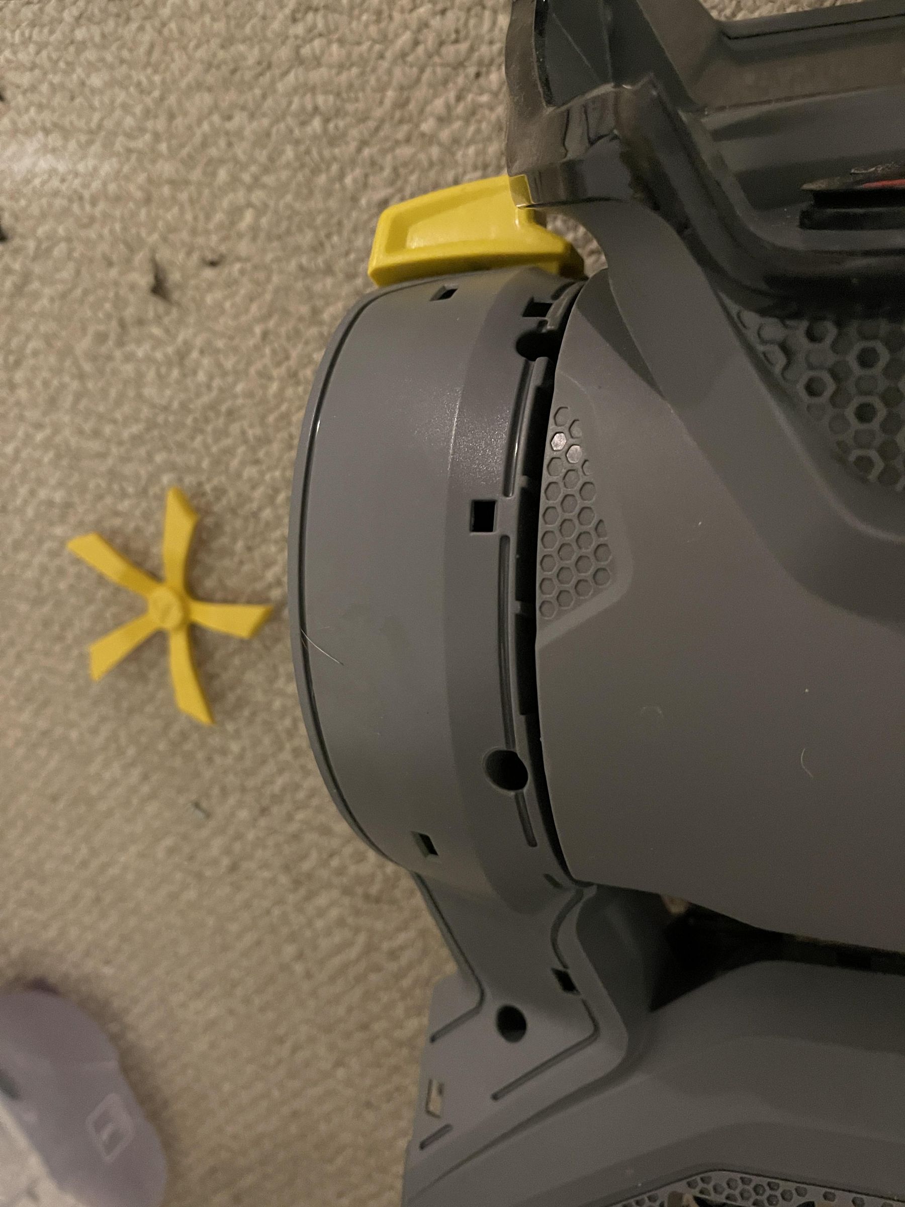 Bissel ProHeat 2X Revolution Not Spraying! I've Found the Problem! 8