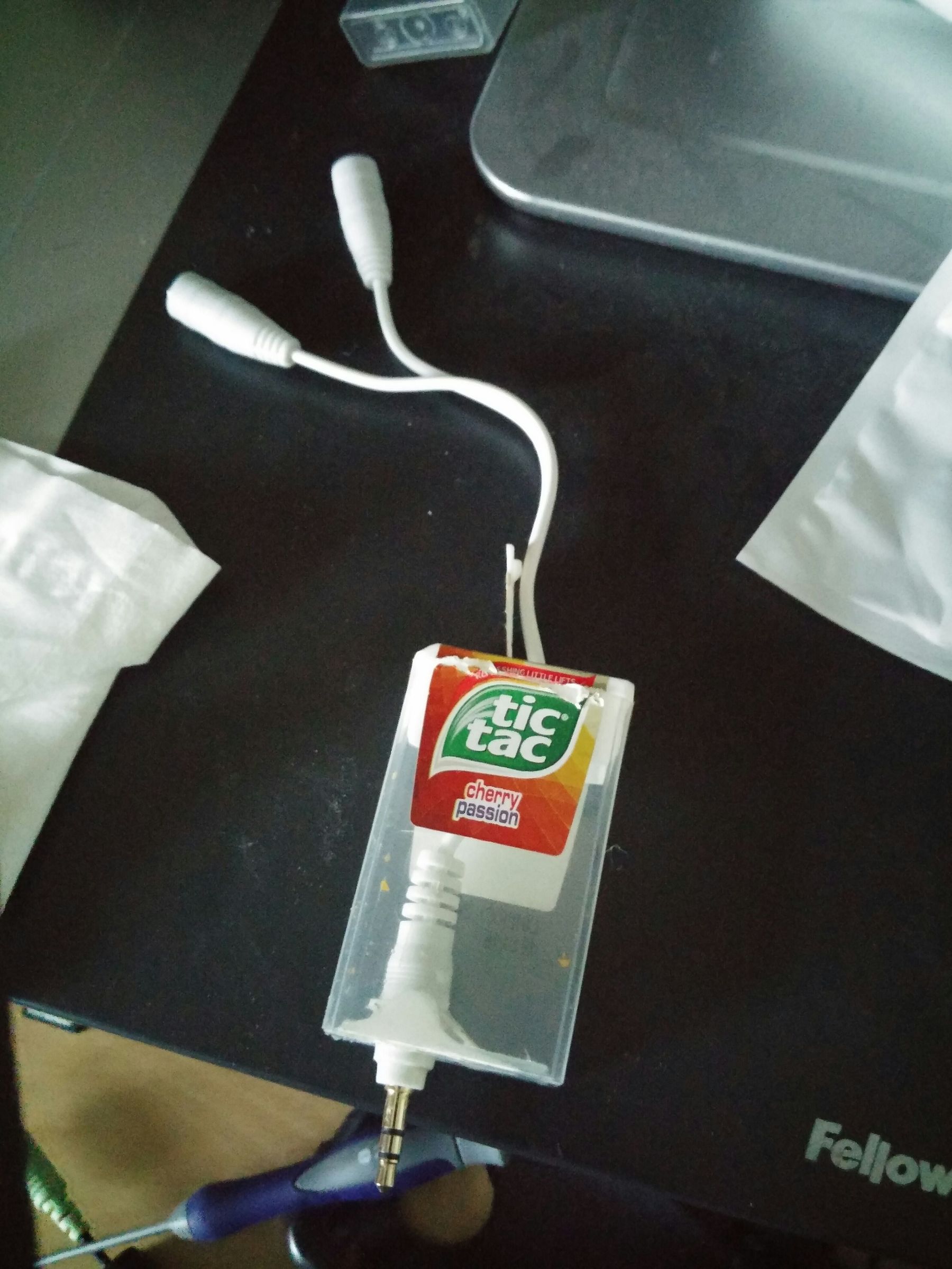 Tic Tac Pocket Heaphone Splitter