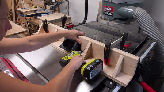 Router Table and Fence : 12 Steps (with Pictures) - Instructables