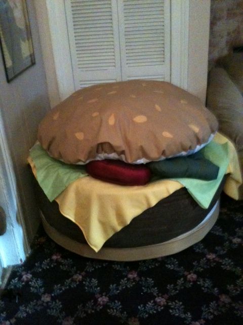 Hamburger Couch