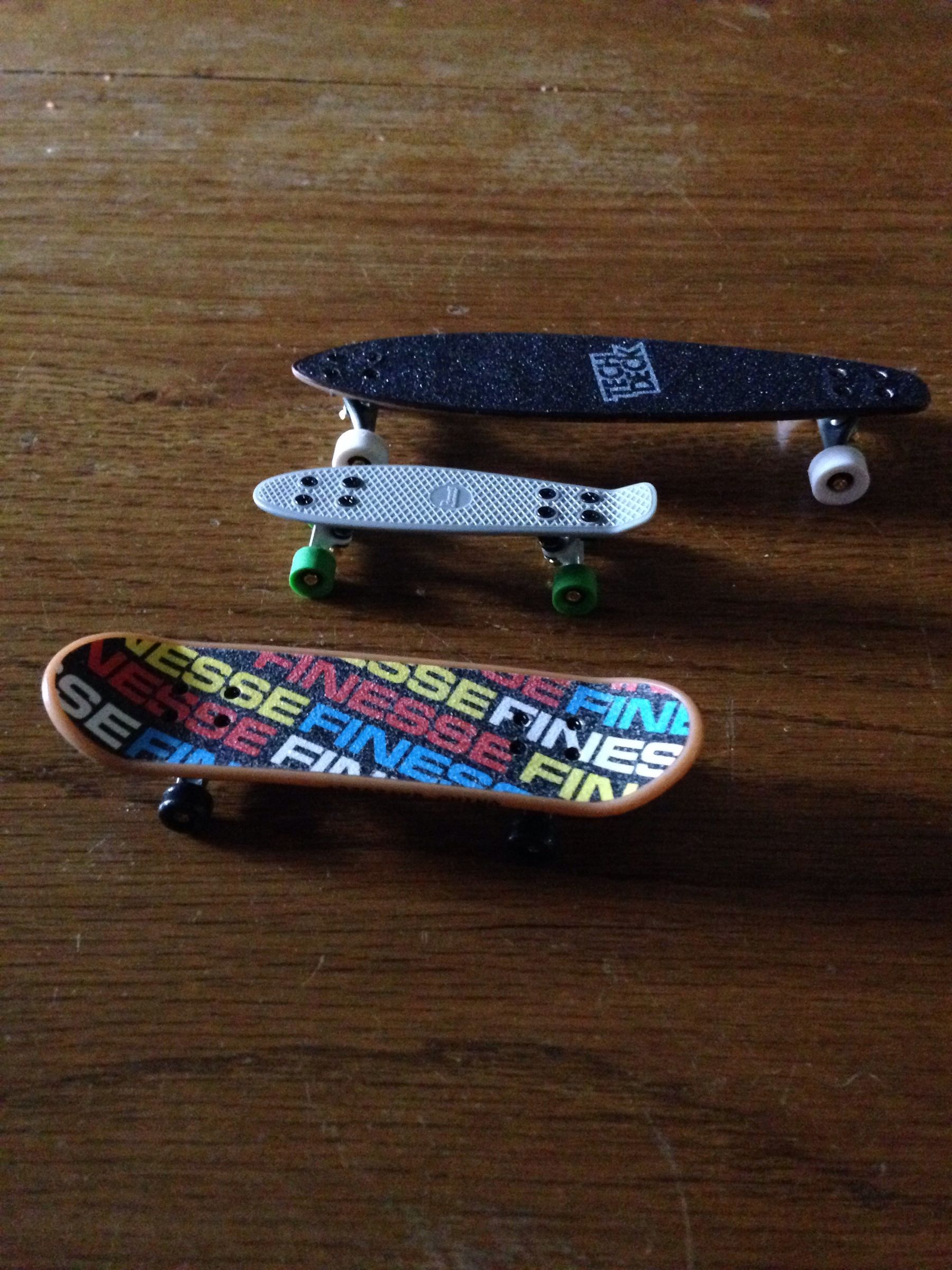 How To Pop-Shove-It On A Tech Deck