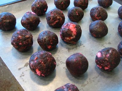 Chocolate Cake Truffles