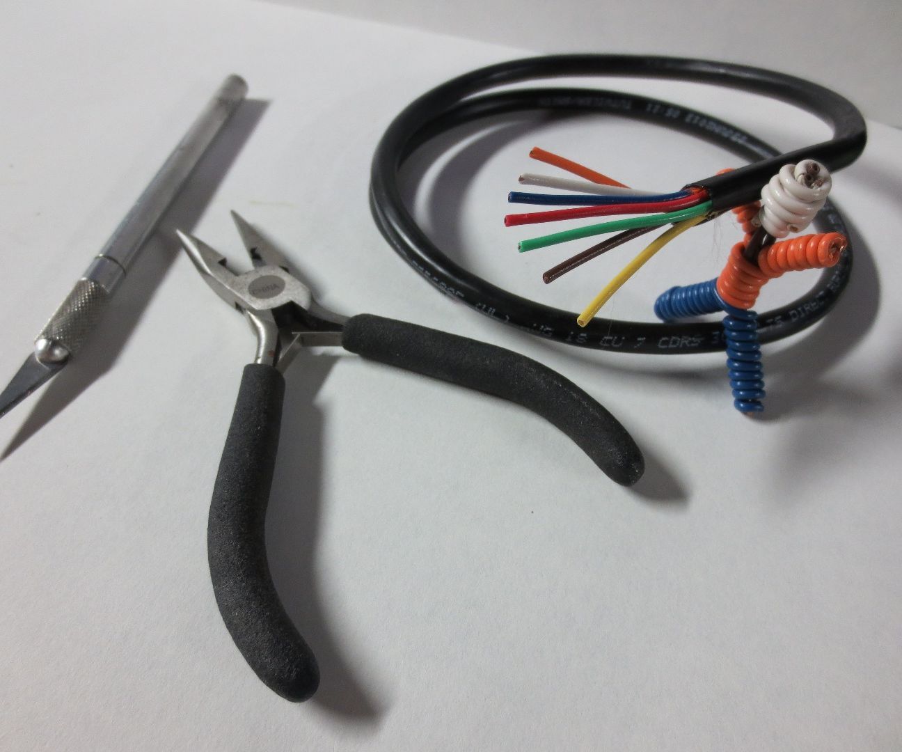 How to Make a Poseable Action Figure With 'Sprinkler Wire'