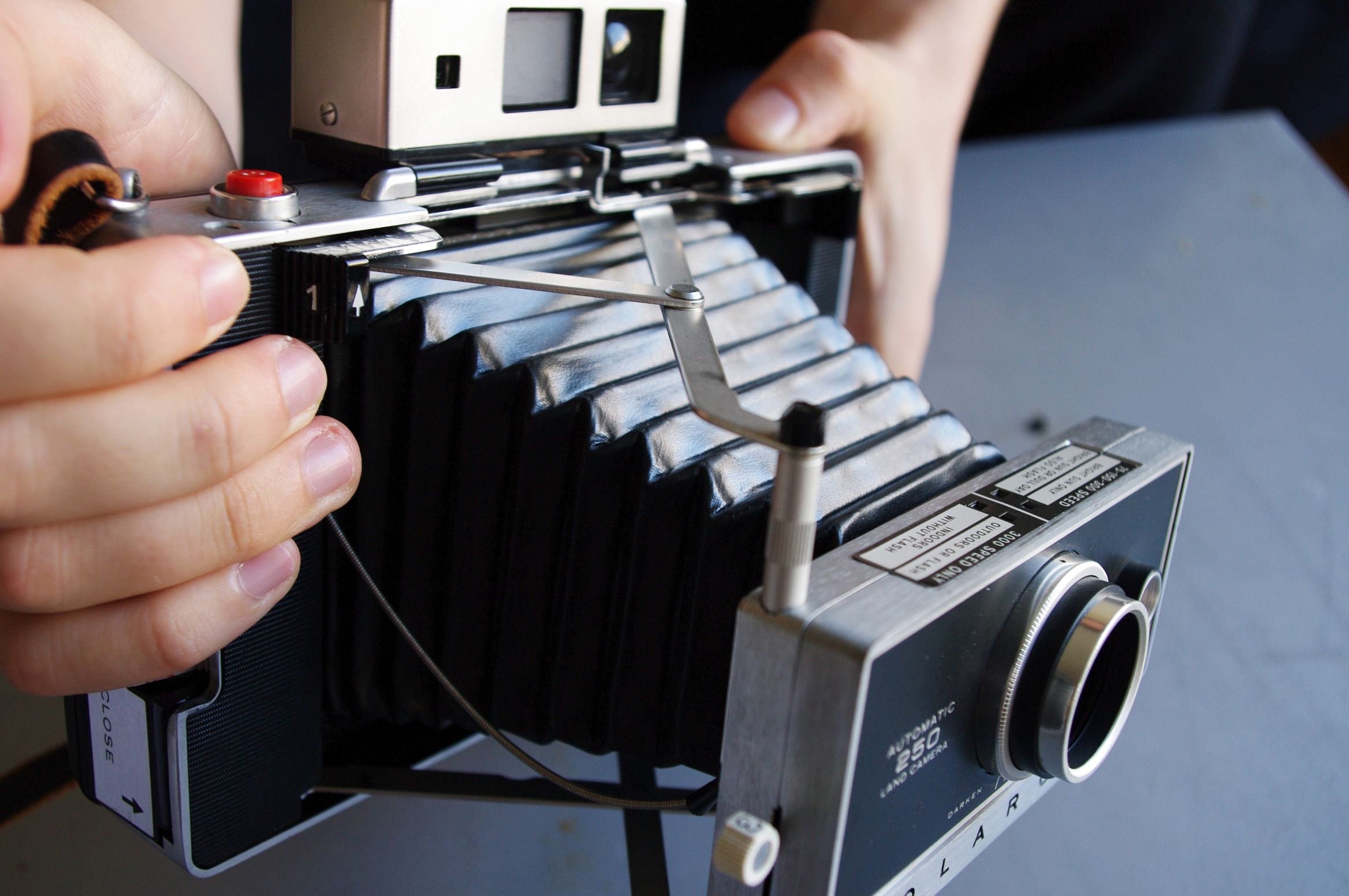 Resurrect a Polaroid Land Camera : 32 Steps (with Pictures) - Instructables