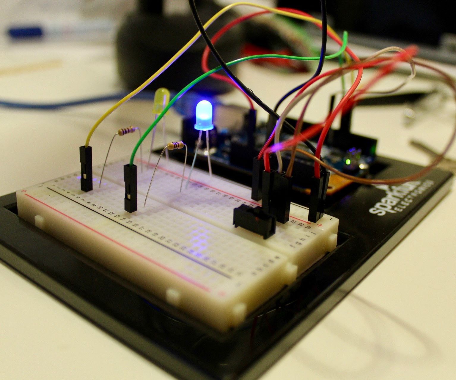 Reading an SPDT Switch
