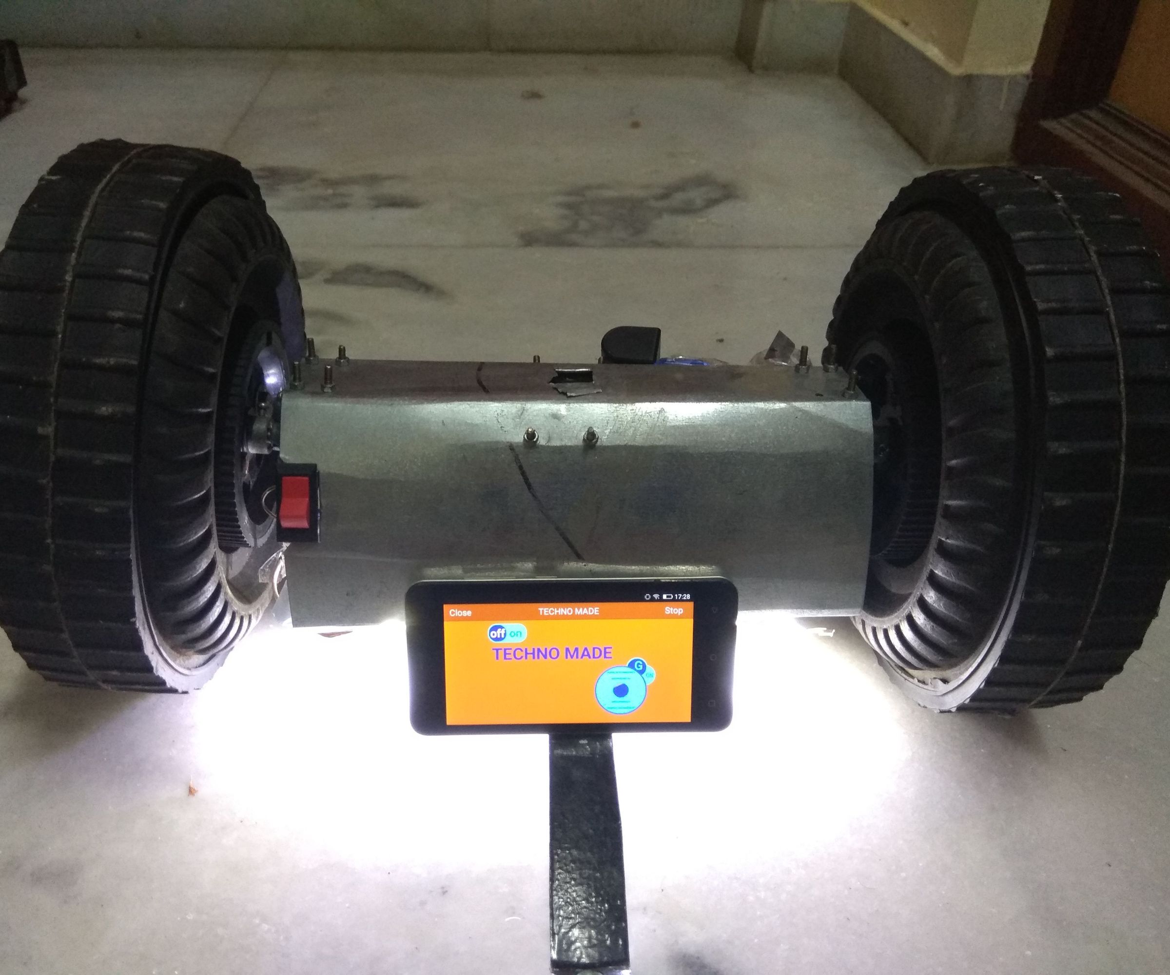 Mobile G-sensor Controlled Bot Car.