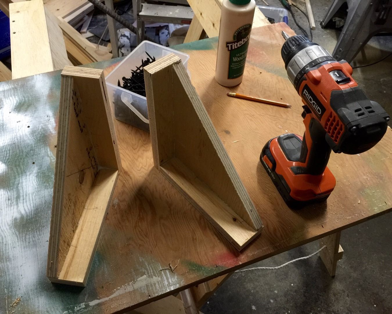 Folding Plywood Sawhorses : 5 Steps (with Pictures) - Instructables