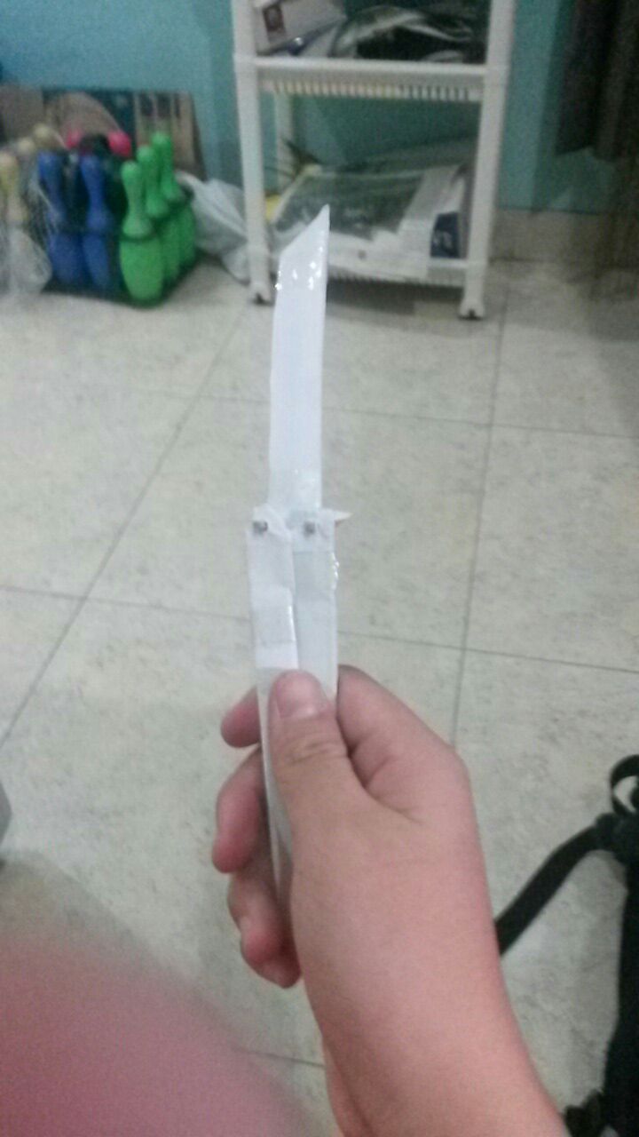DIY Paper Balisong (experimental) : 8 Steps - Instructables
