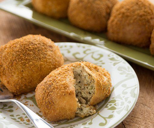  Pesto Chicken Rolls