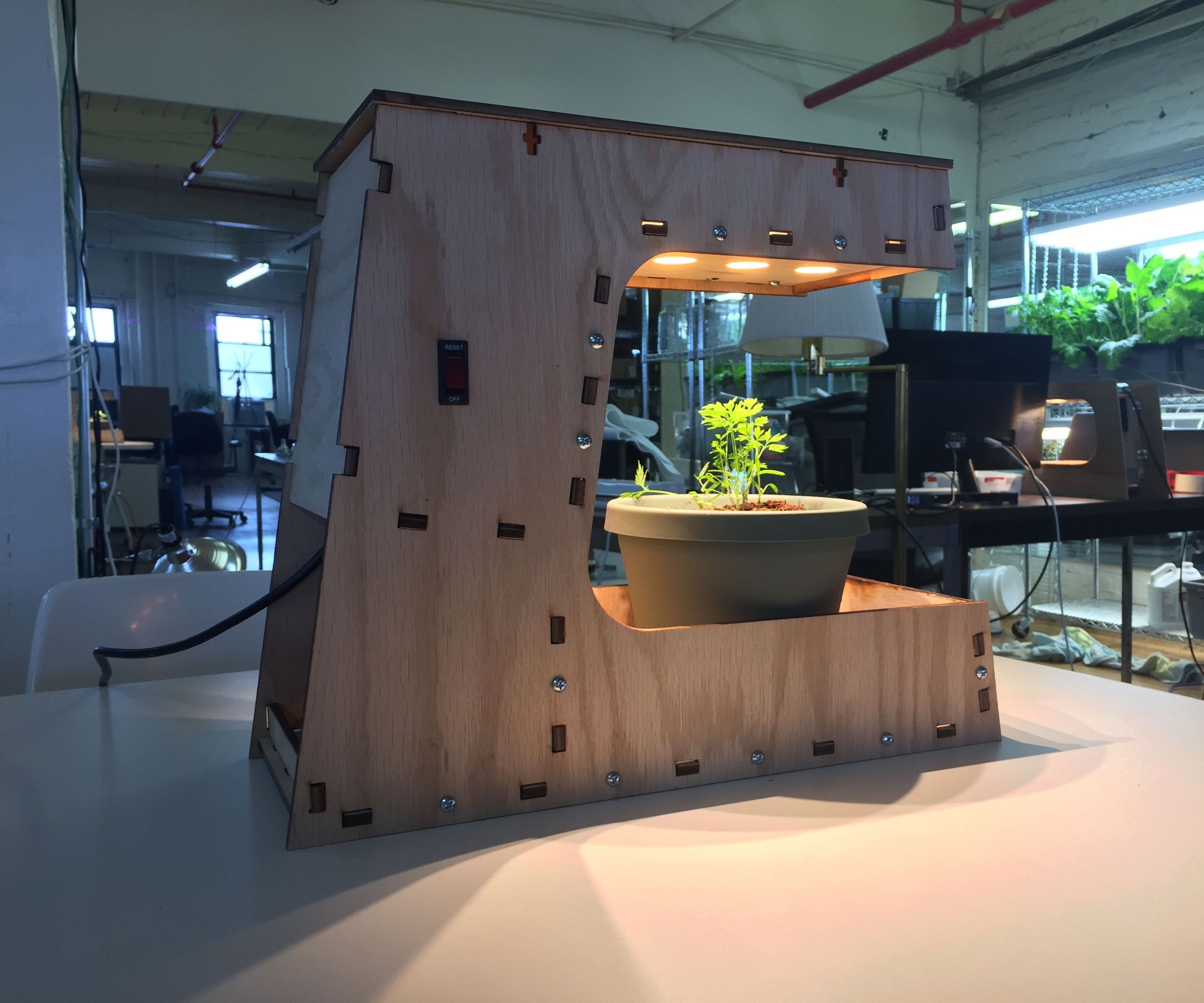 Desktop Gardening, Plantbot Beta
