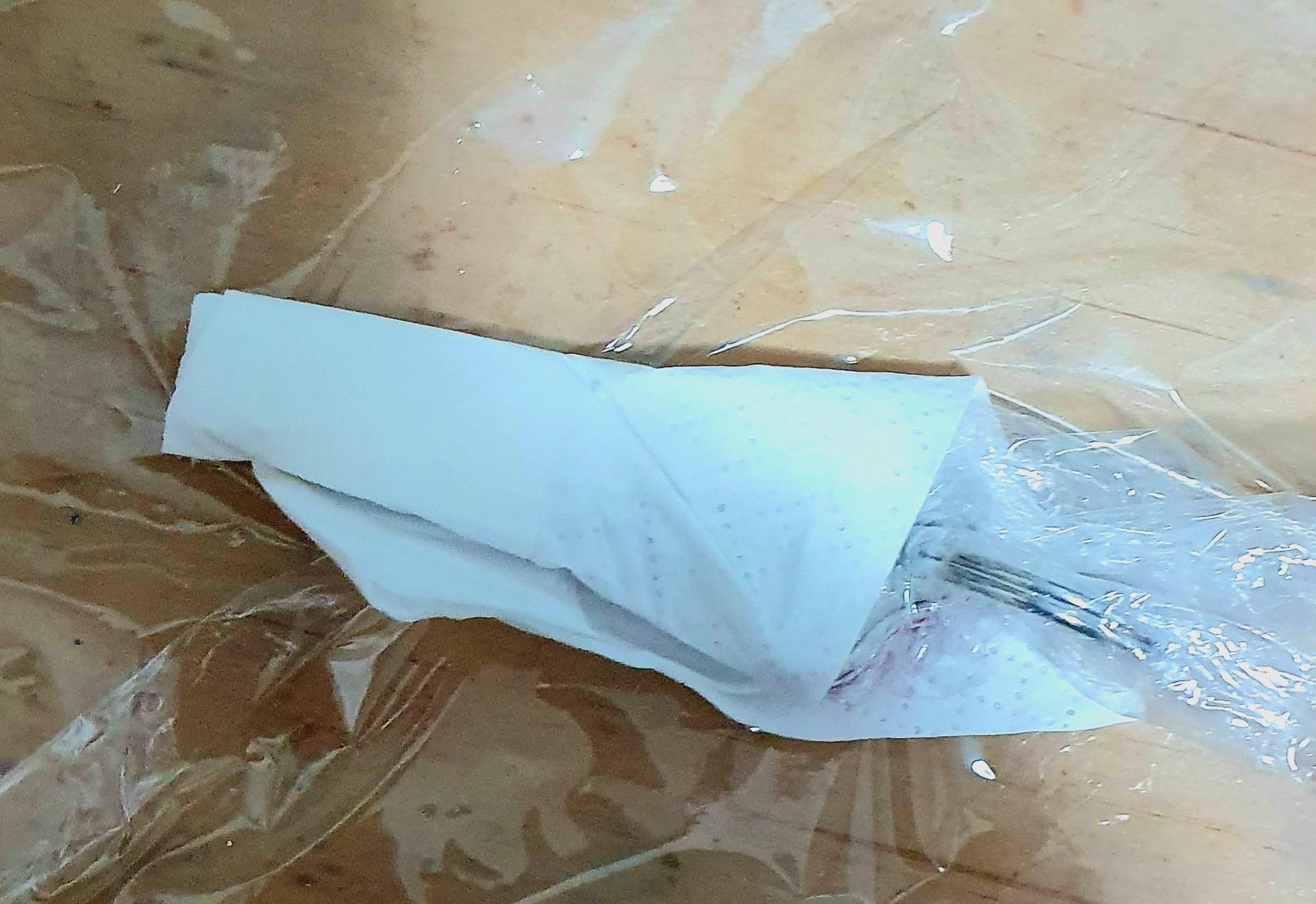 Super Glue and Baking Soda Plastic Key Pocket Protector Instructables