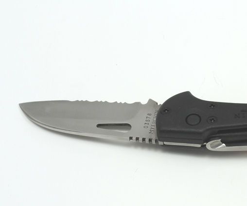 Replace the Battery on a Myerchin Lightknife