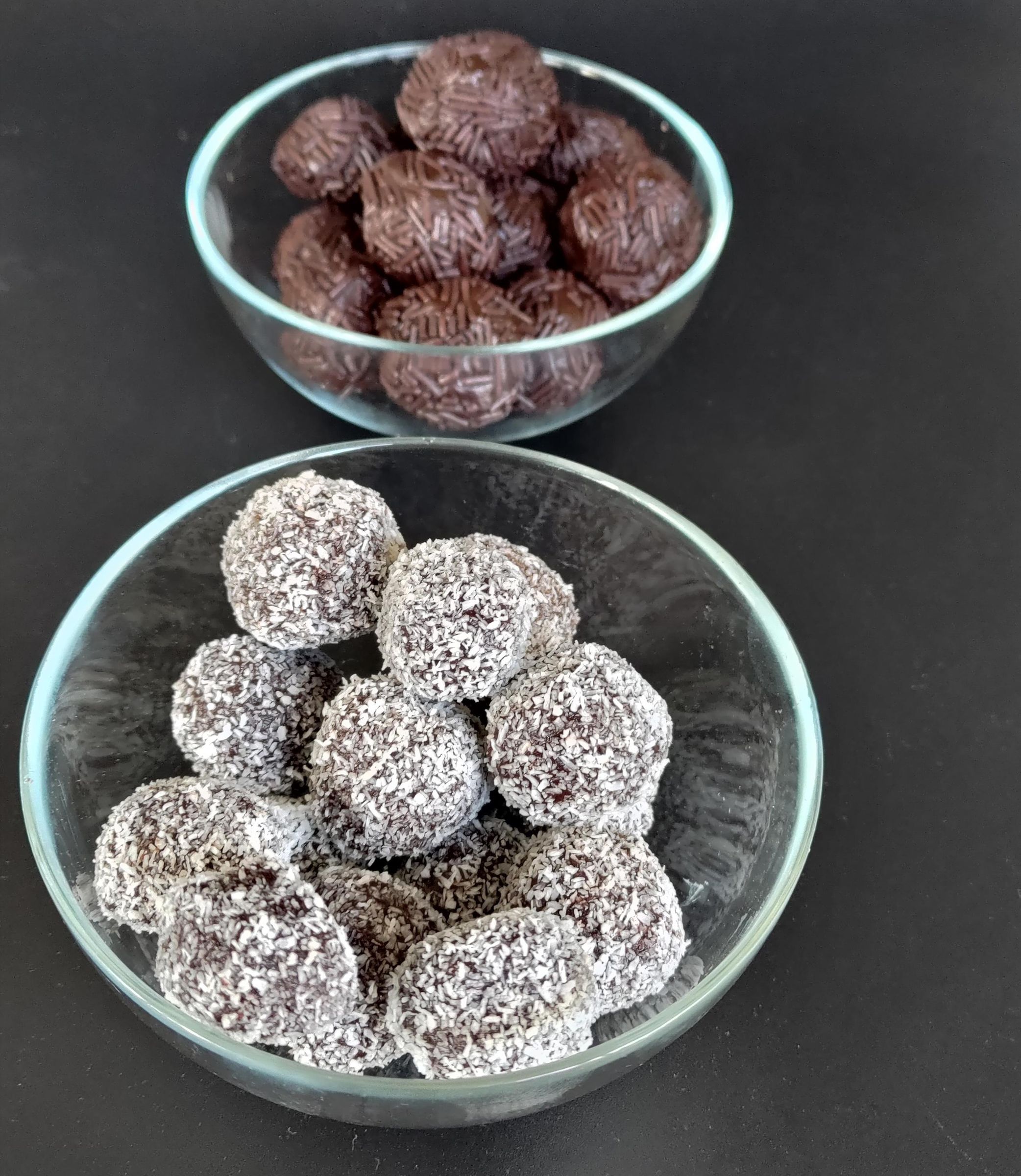 Extra Luxurious Rumkugeln (Austrian Rum Balls) : 3 Steps - Instructables