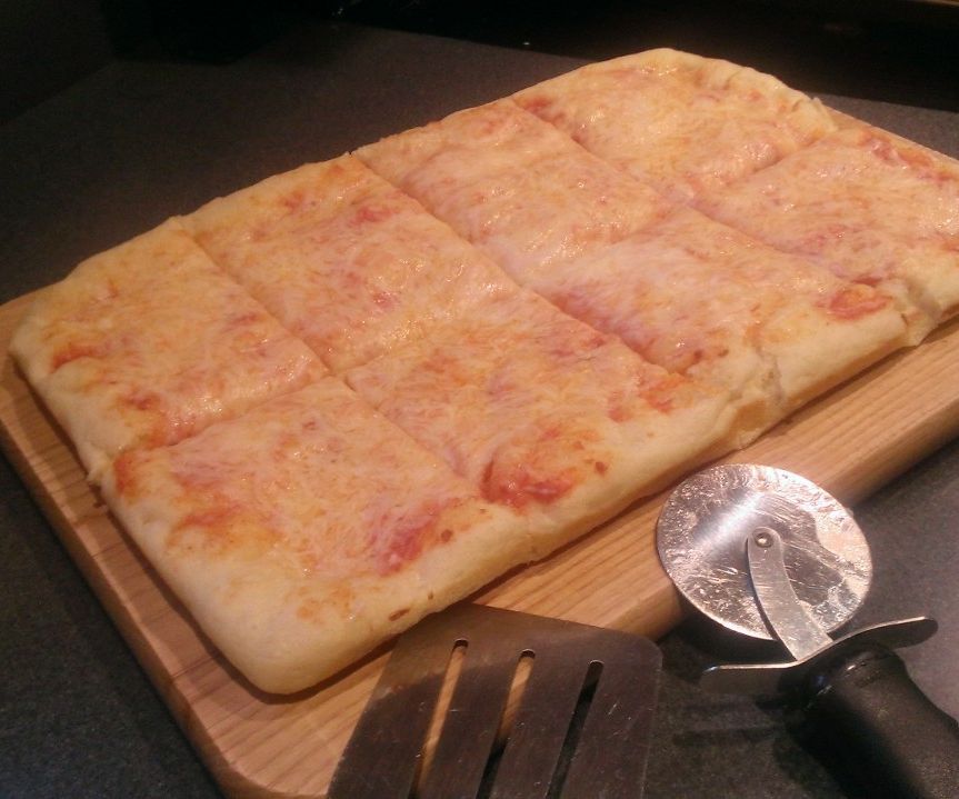 Easy One Hour Yeast to Yum Pizza