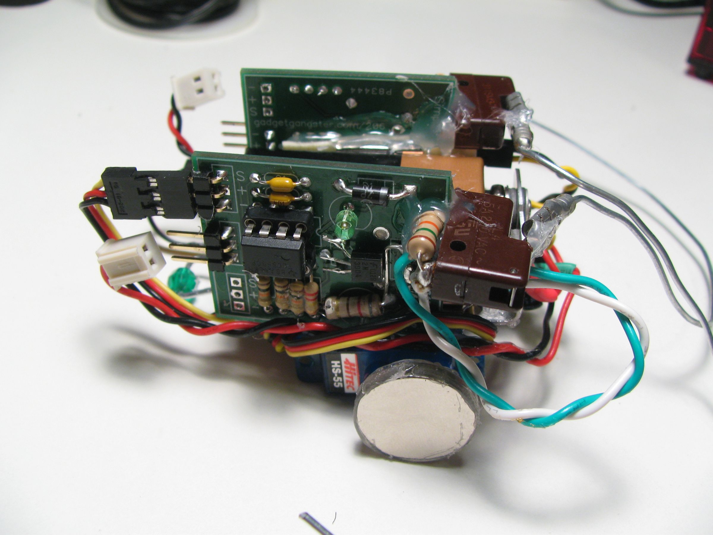 Build a Fridge Climbing Freedombot