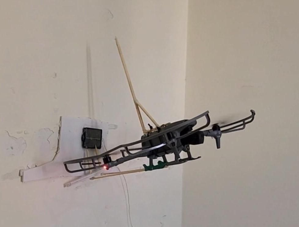 Use Drone to Hang/Paste Solar Cell Powered LED Lights on High Walls