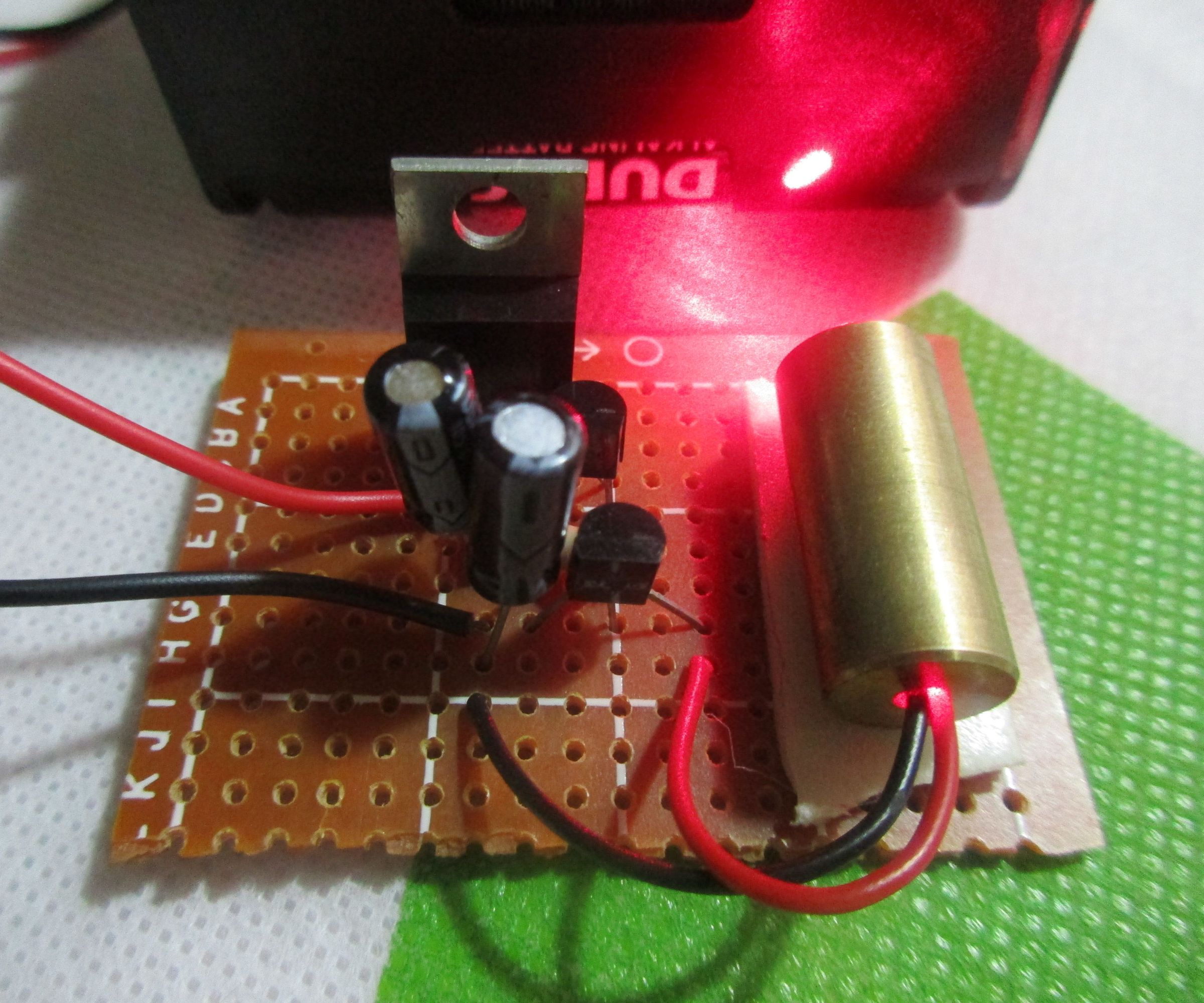 Make a Simple Laser Diode Module
