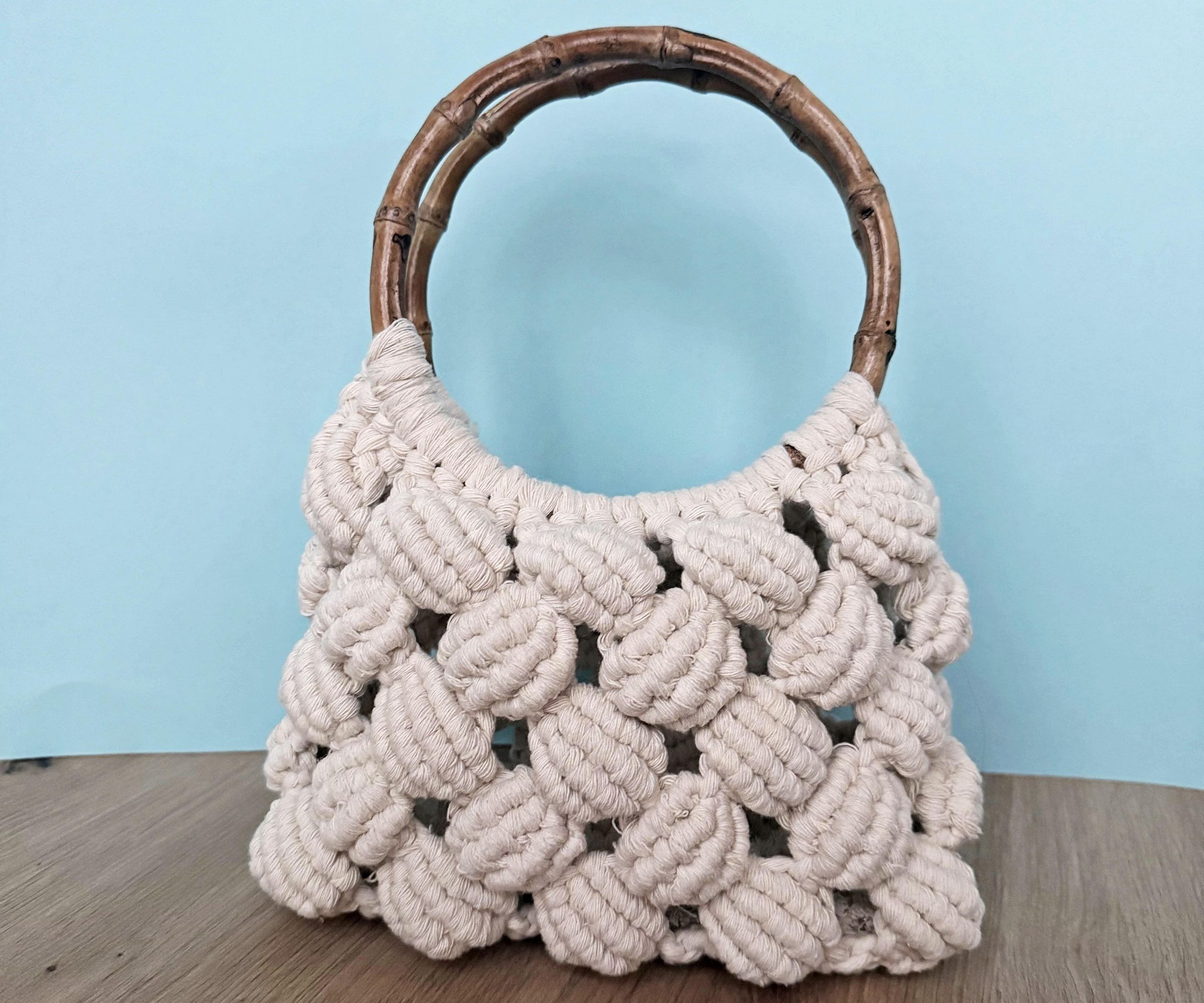 How to Make a Shell Macrame Bag