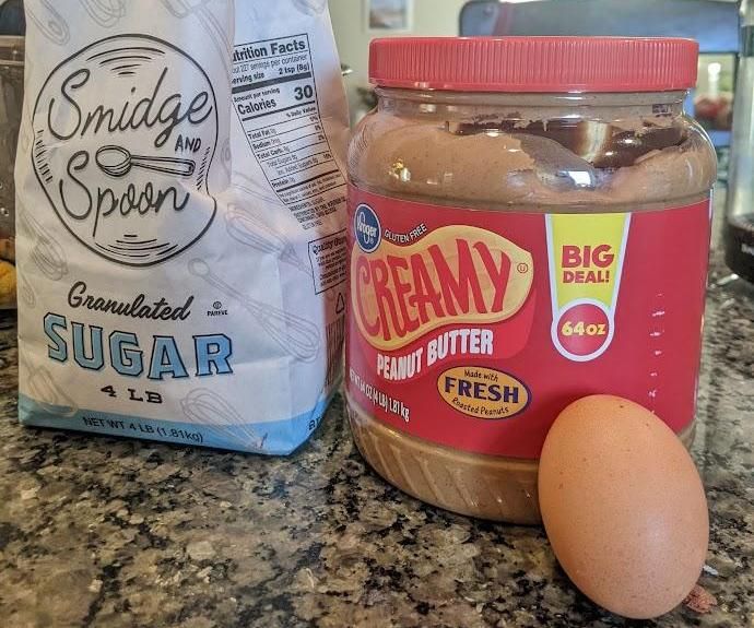 3 Ingredient Gluten-Free Peanut Butter Cookies