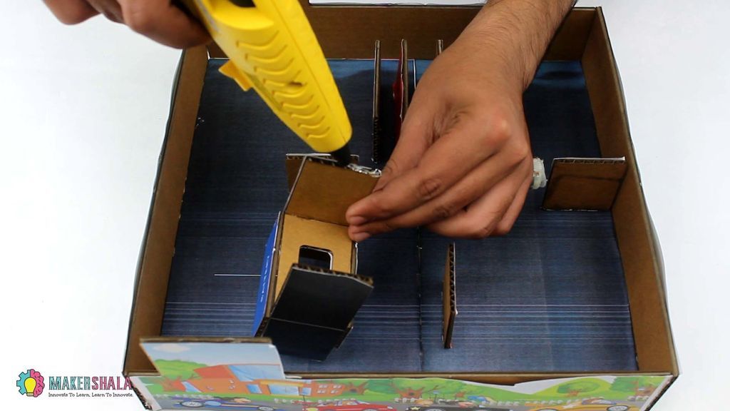 Use the Parts Shown Below to Make the Battery Module.