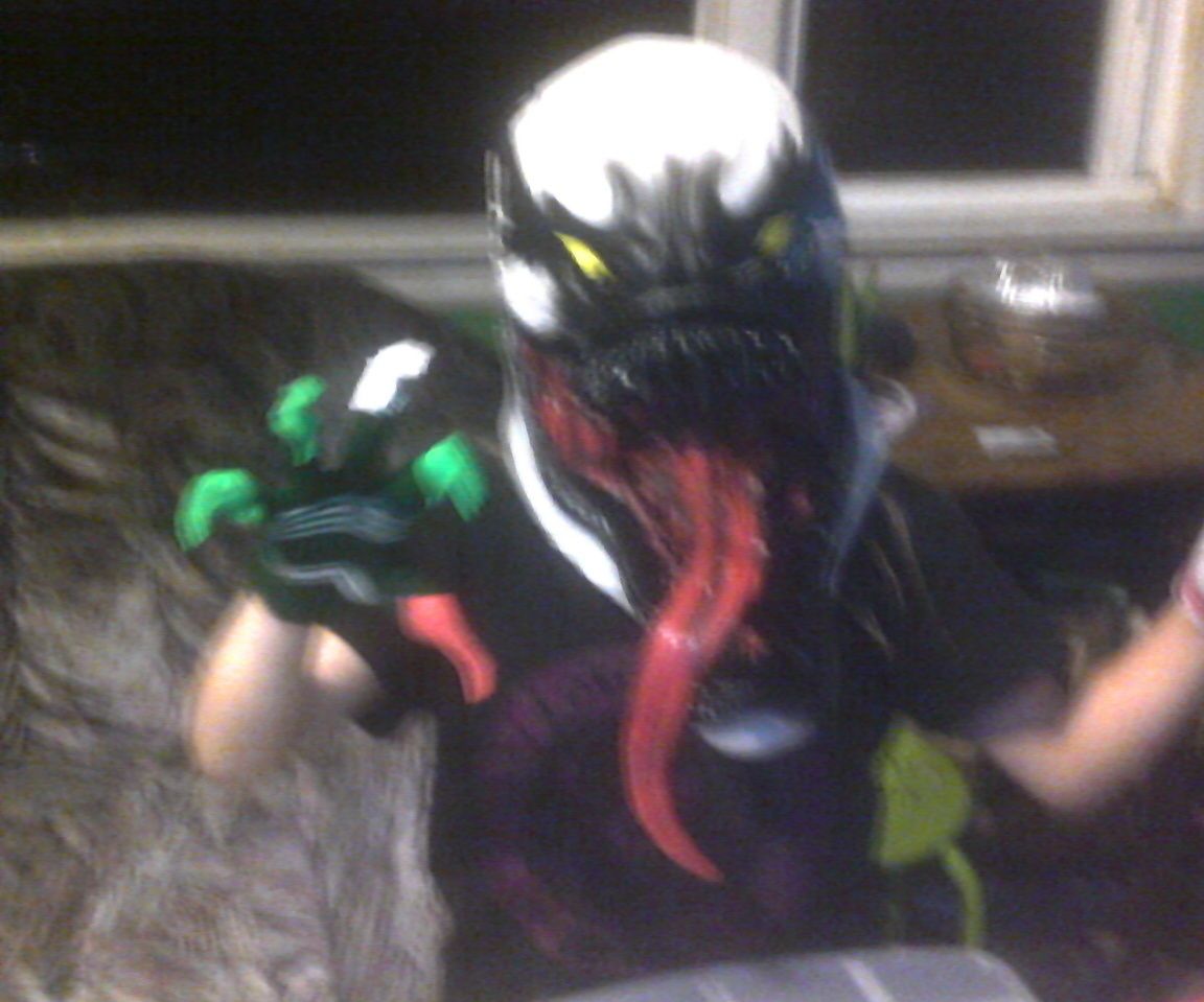 foam claw glove