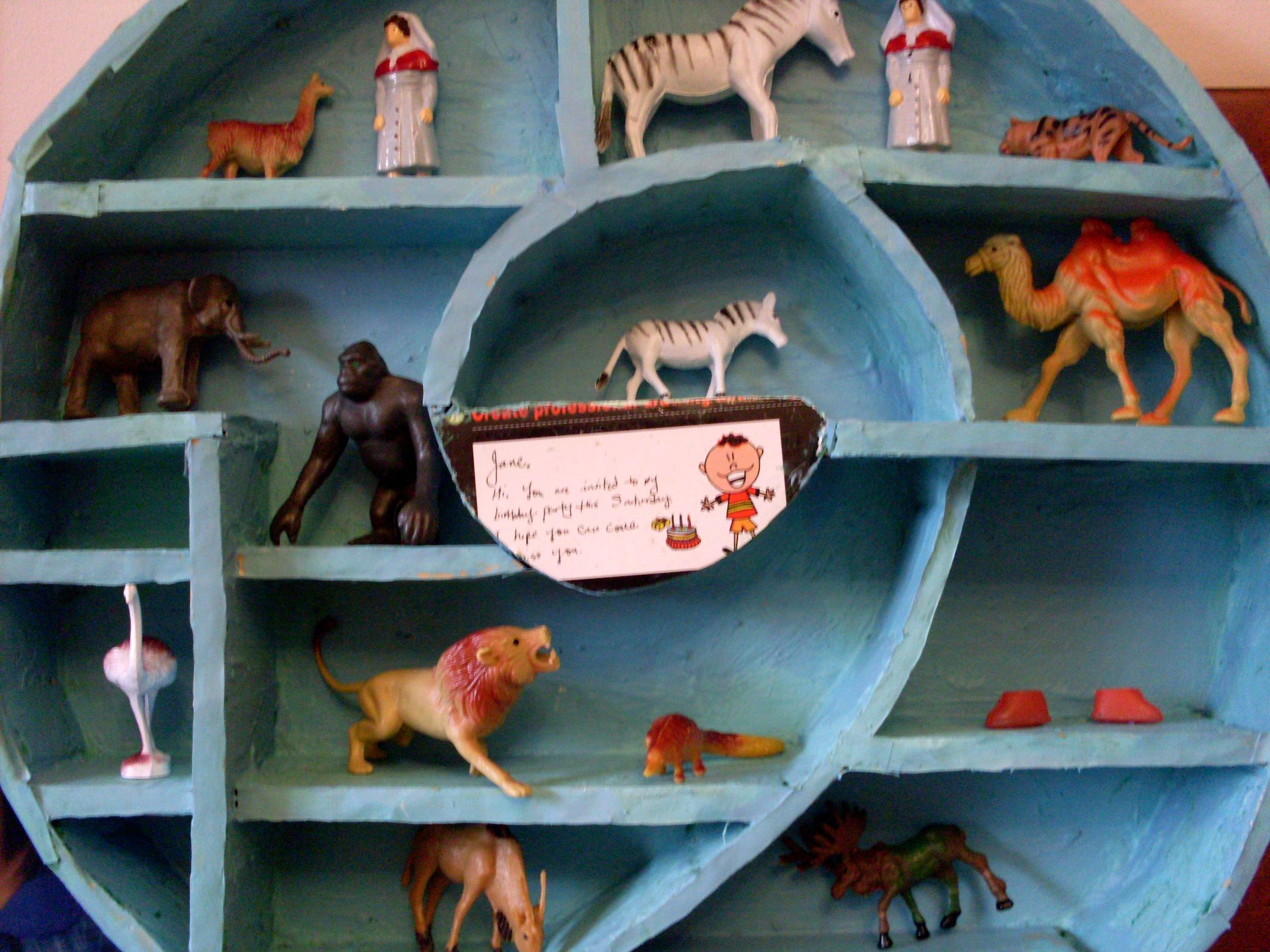 Circular Cardboard Shadowbox (Hot-glue method)