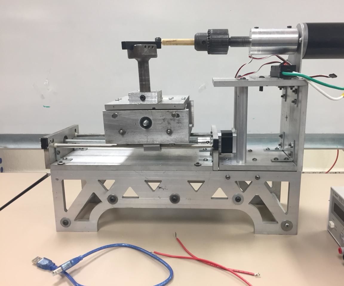 Torno CNC Pequeño