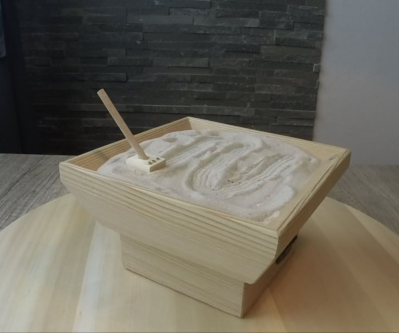 Enraging mico zen garden with Arduino