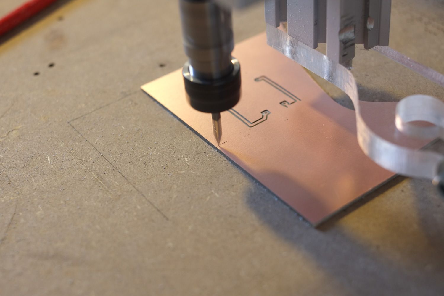PCB Designing and Isolation Milling Using Only Free Software : 19 Steps