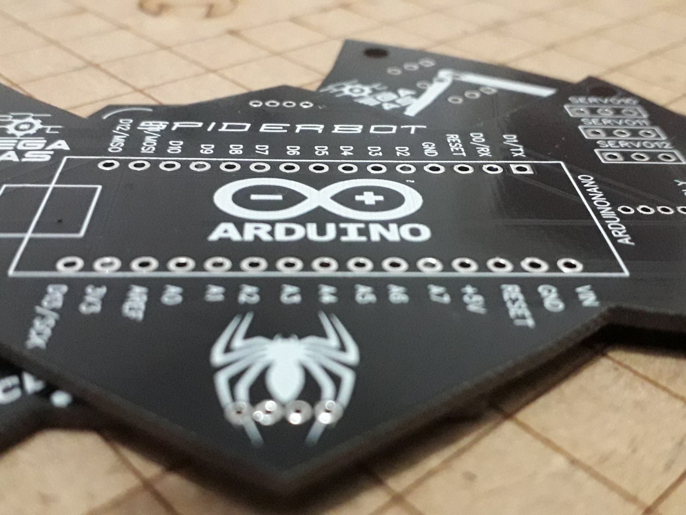 ARDUINO SPIDER ROBOT (QUADRUPED) : 7 Steps - Instructables