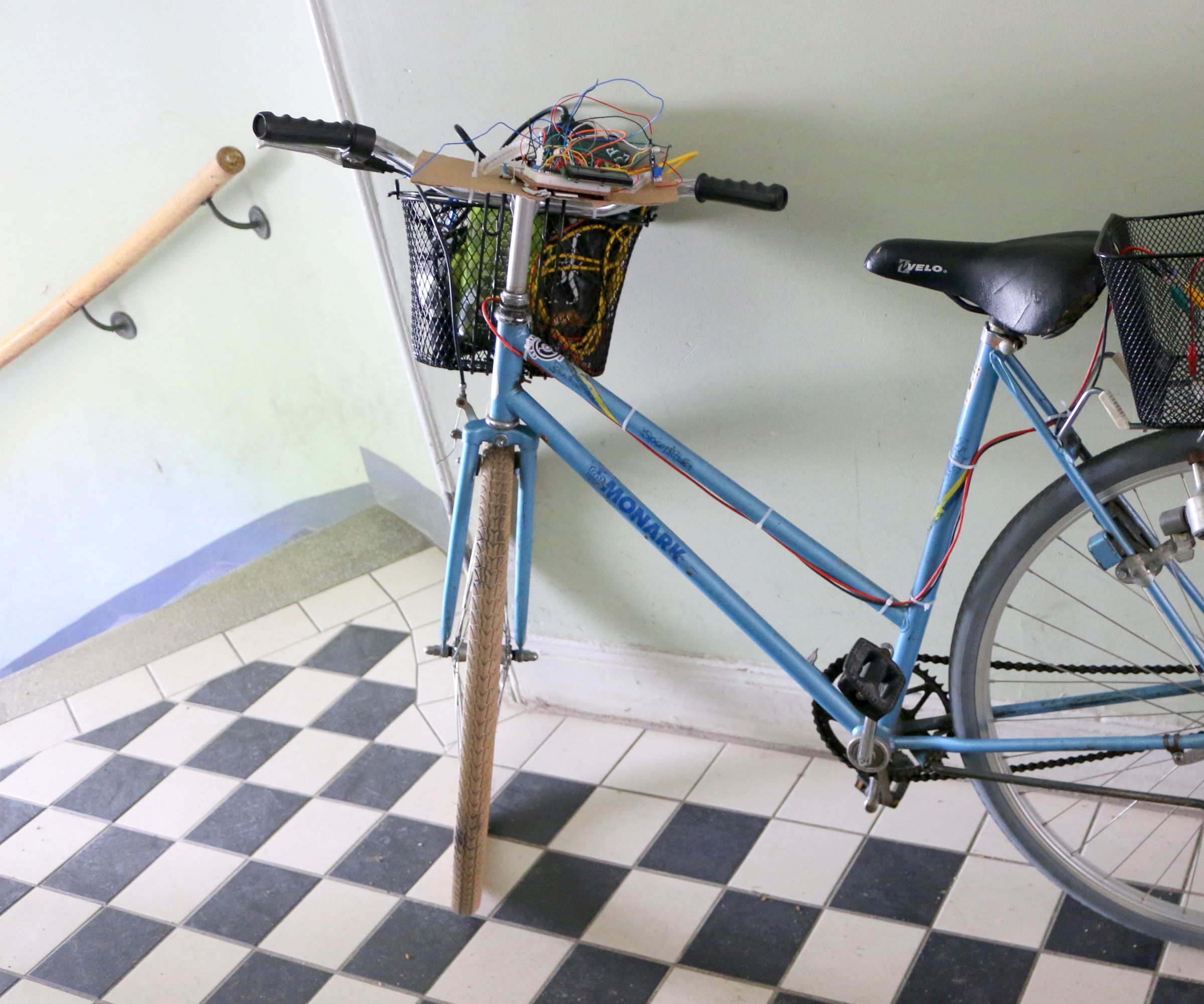 Bicycle - powered arduino water purification system (using UVC light)