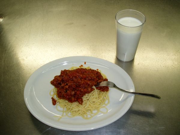 How to Make Spaghetti With Meat Sauce