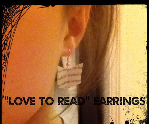 "Love to Read"Earrings 