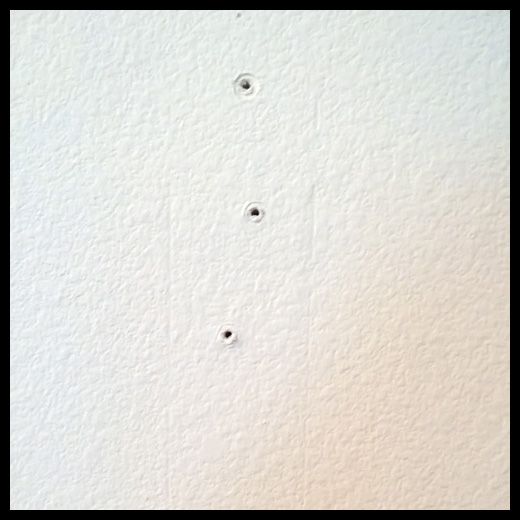 How to Repair Small Holes and Marks on Walls. 7 Steps Instructables