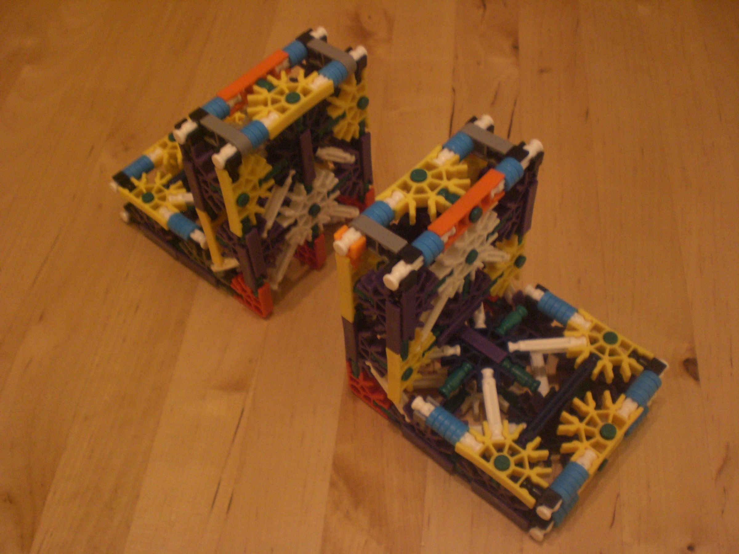 Knex Book Ends