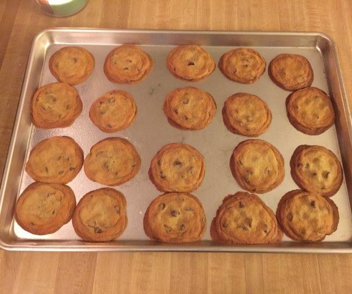 How to Make Chocolate Chip Cookies By: Roasters Inc.