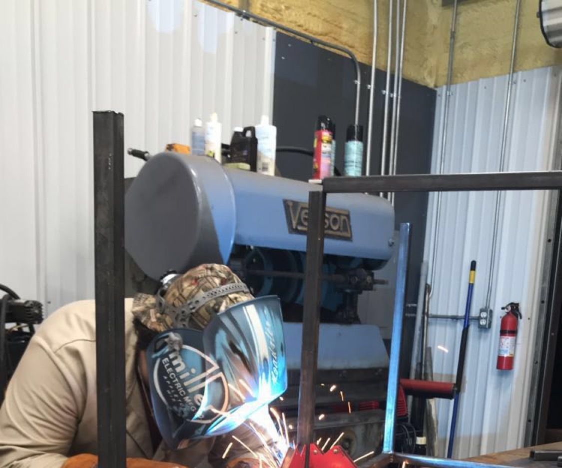 Dog Box Frame Rebuild