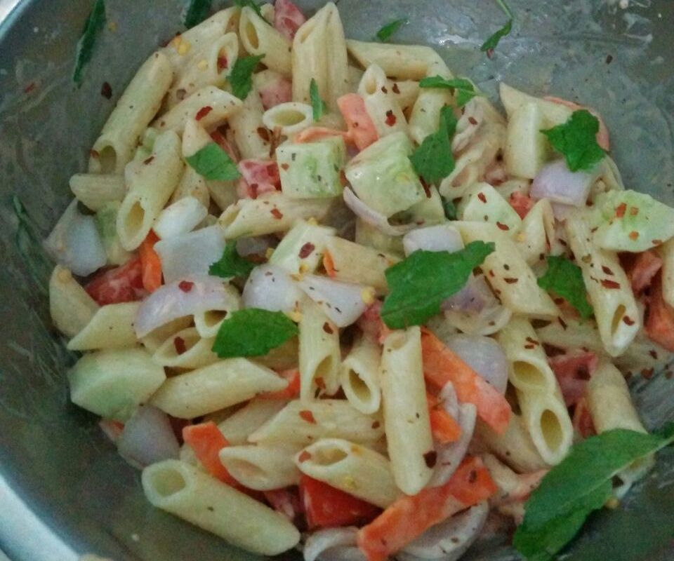 Delicious and Easy Pasta Salad