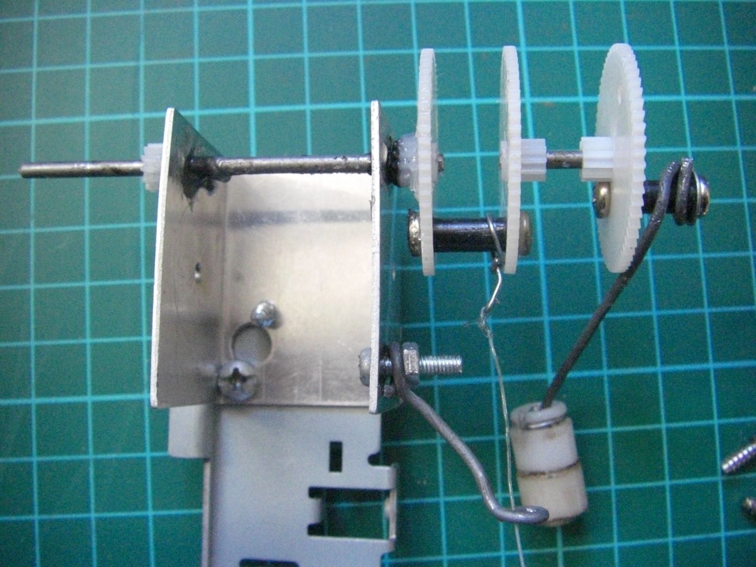 Stirling Engine : 11 Steps - Instructables