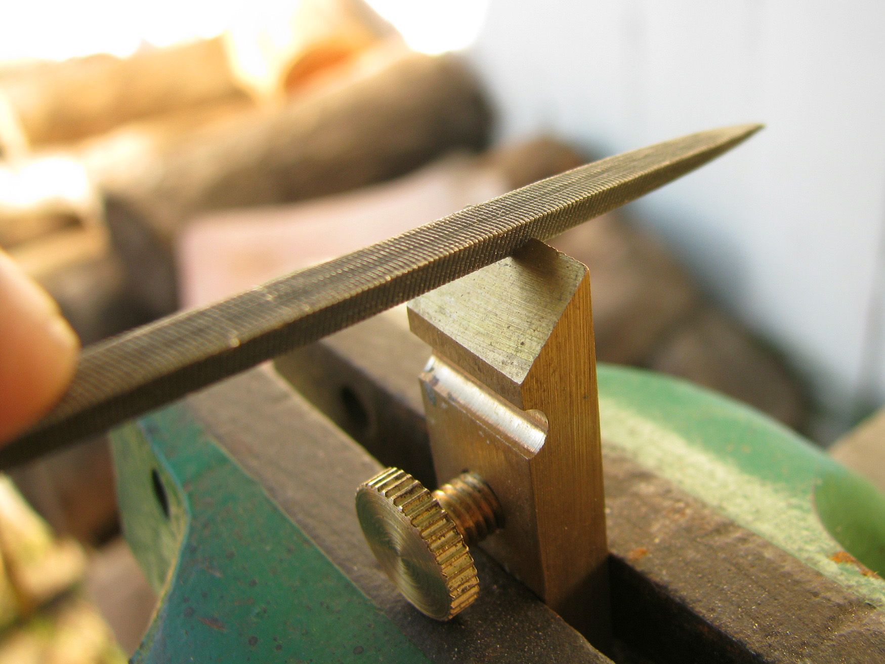 Mini Chamfer Plane Mod (from Harbor Freight Miniplane) 6 Steps (with