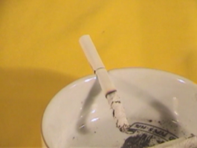 USB Smoke Absorbing Ashtray