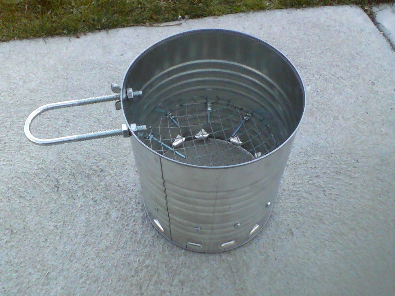 Yet Another DIY Charcoal Chimney