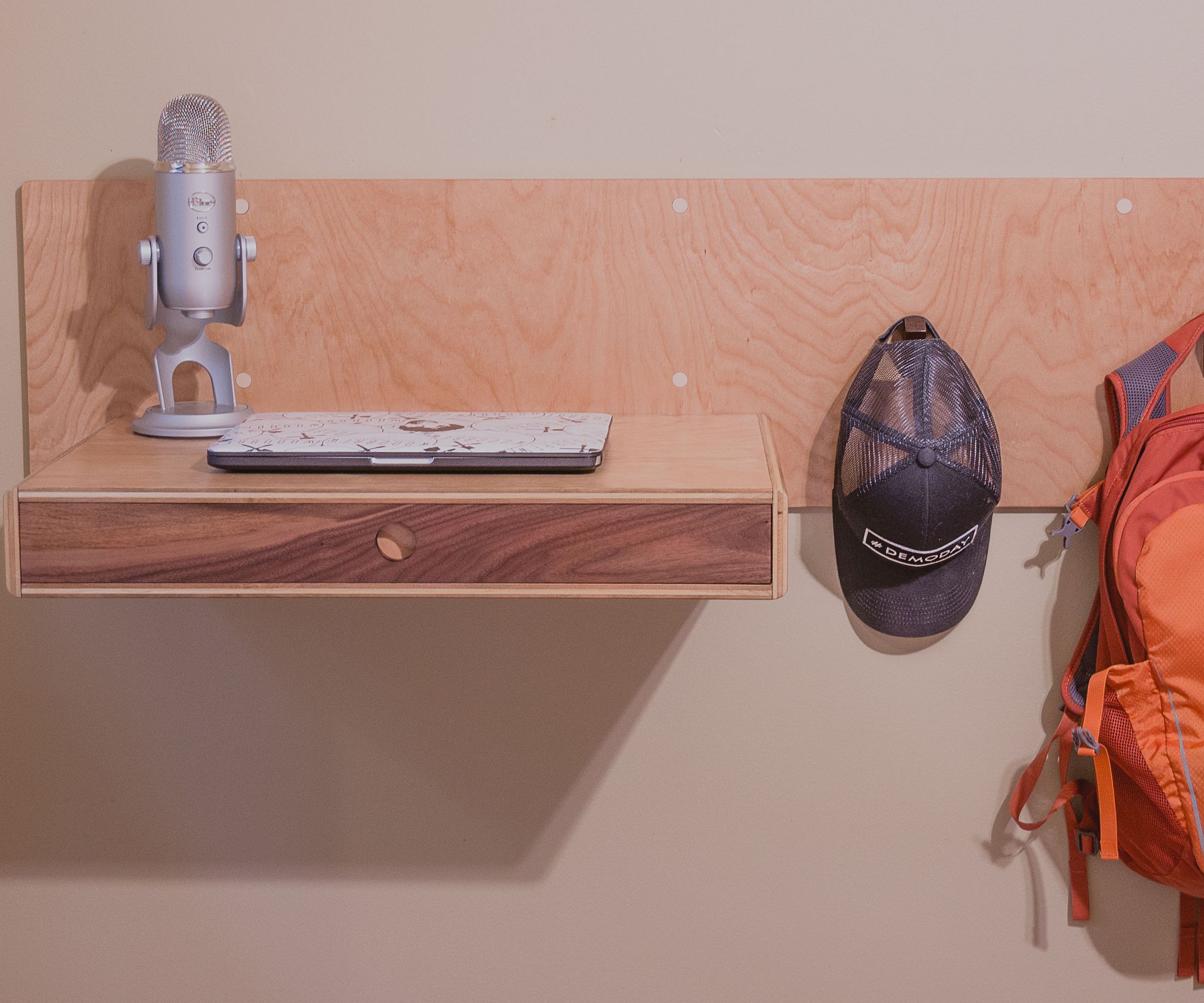 DIY Mid Century Modern Standing / Floating Desk