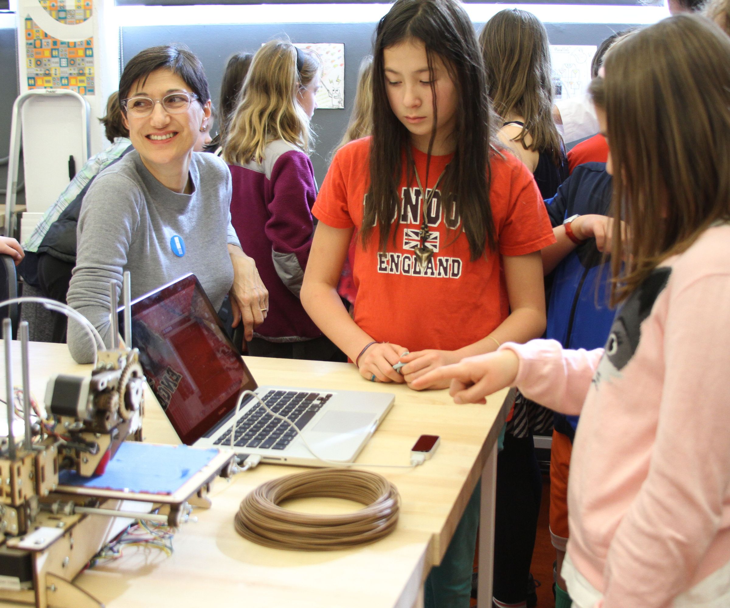 Controlling a 3D Printer With Hand Gestures
