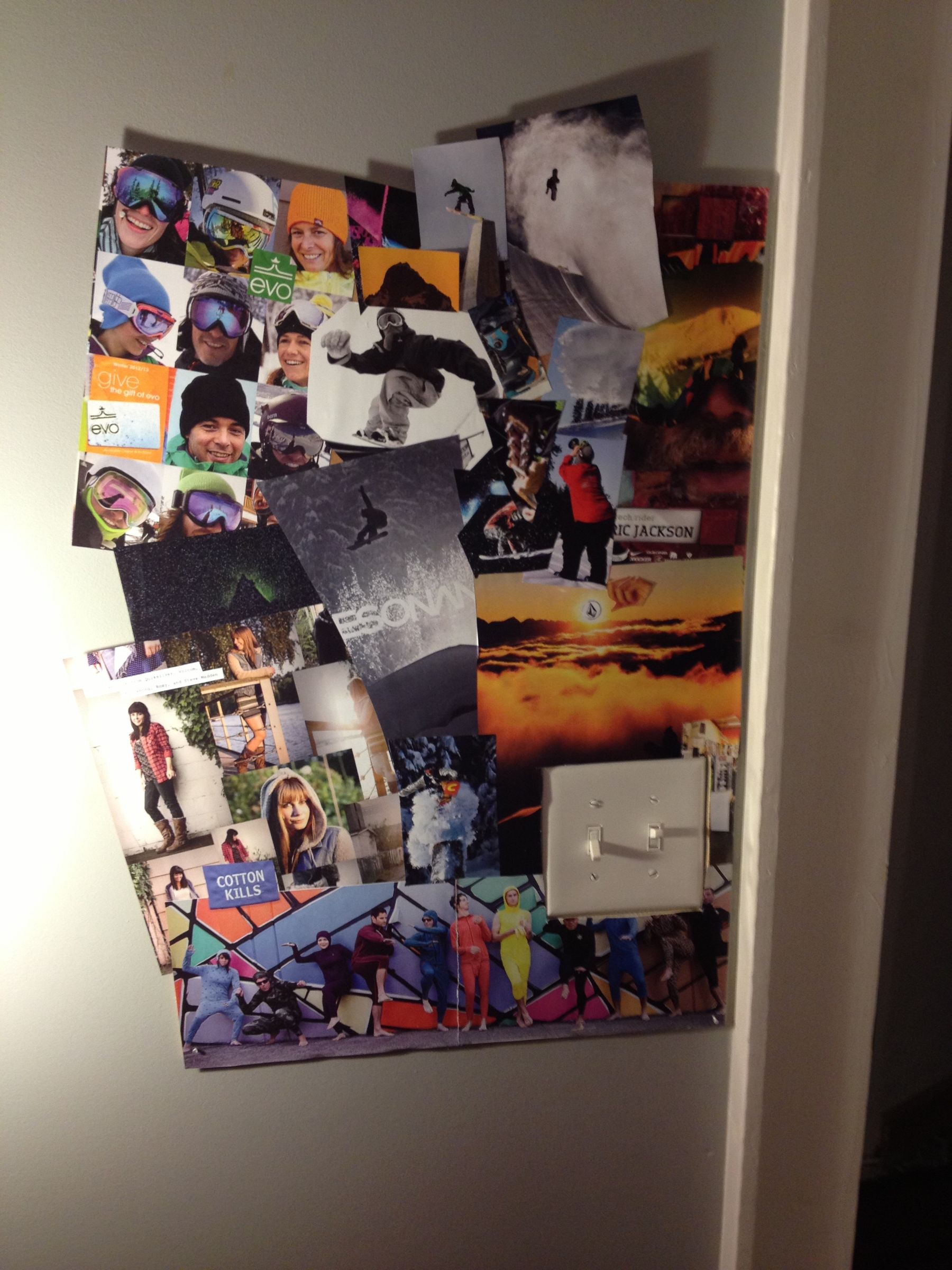 How To Make A Wall Collage