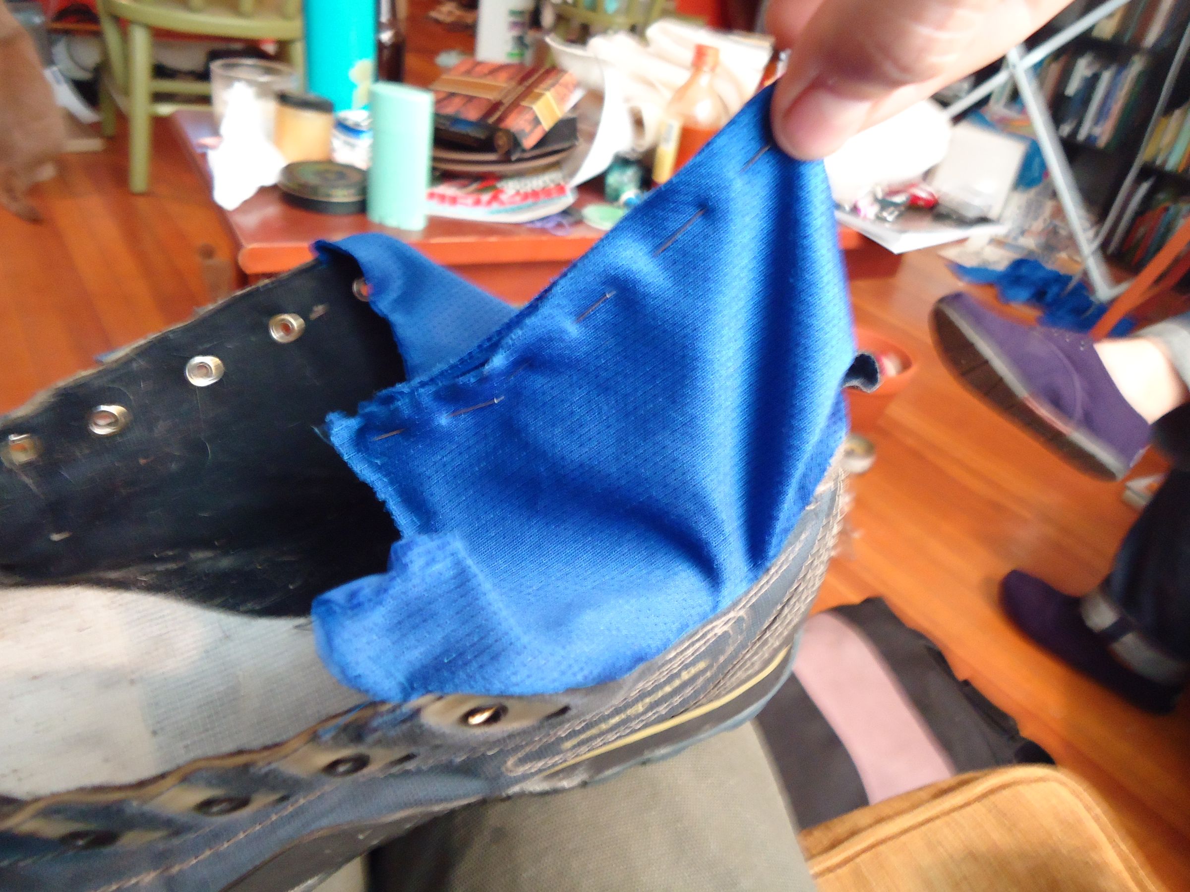 Tennis Shoe Repair Torn Heel Linings 8 Steps Instructables